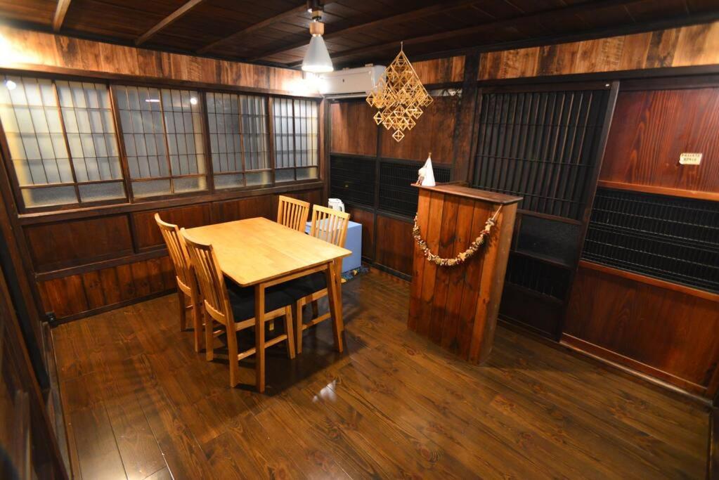佐渡 ビーチまで0分 1客のみ オーシャンビュー Beach Side House ウッドデッキ Sado Екстериор снимка